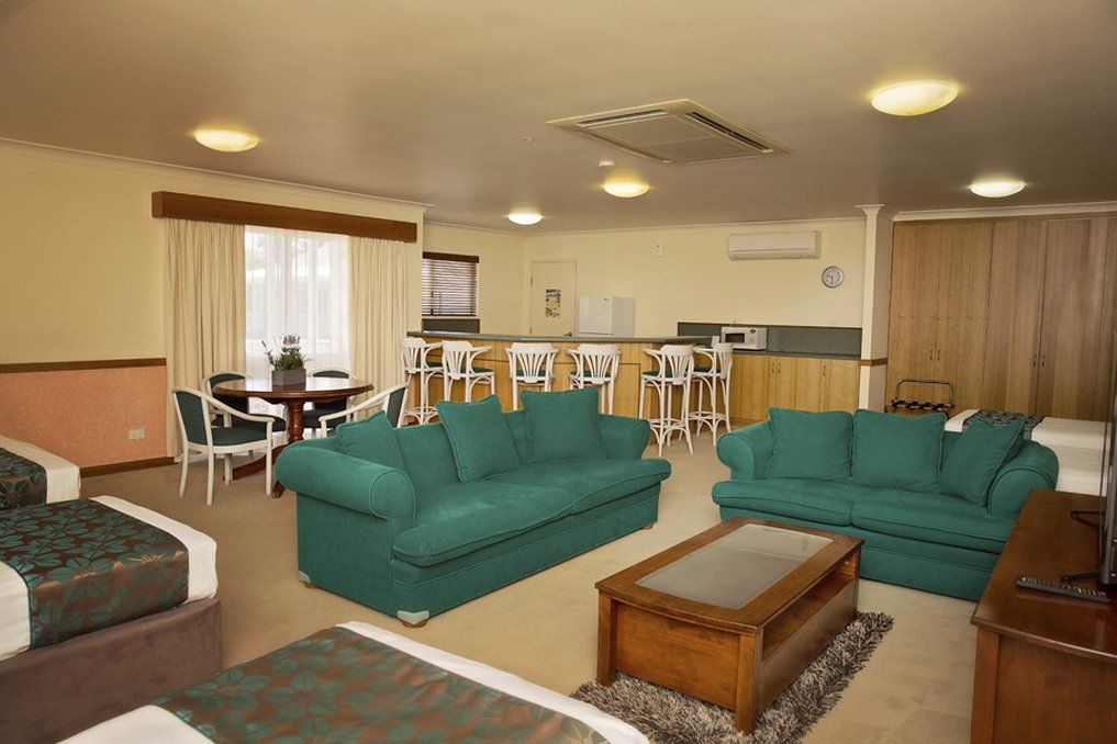 White Lace Motor Motel Mackay