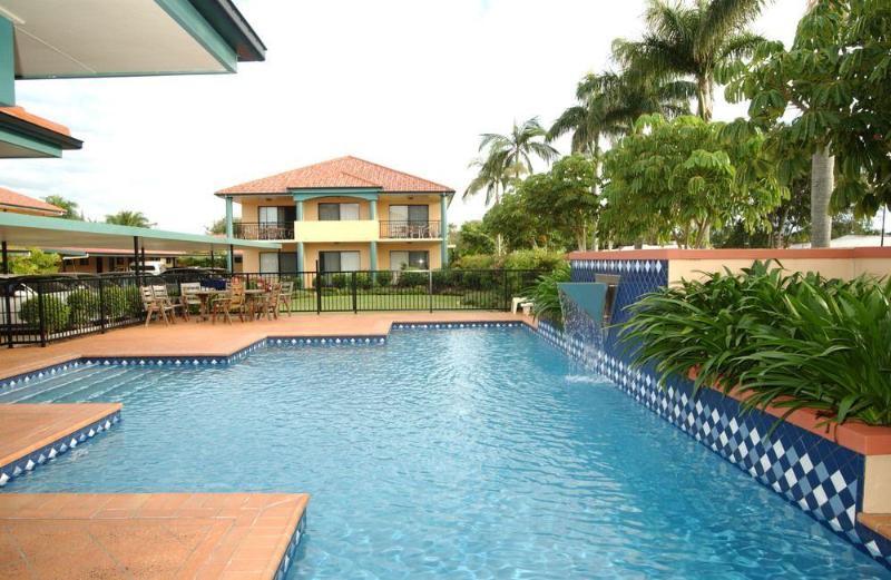 Motel Reef 4*