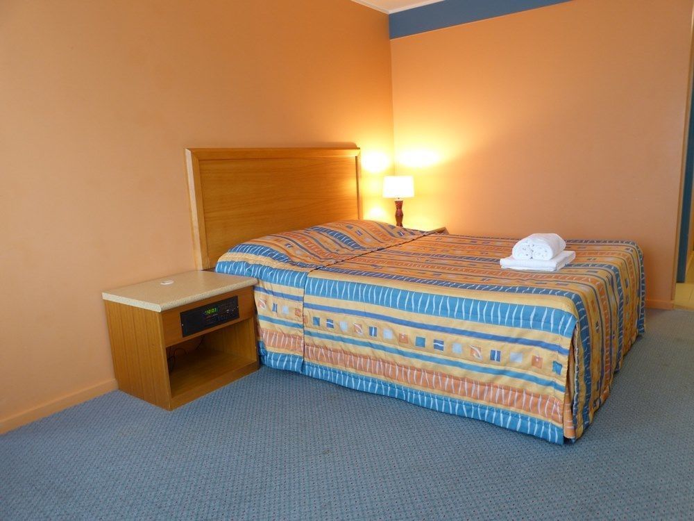 Reef 4* Mackay