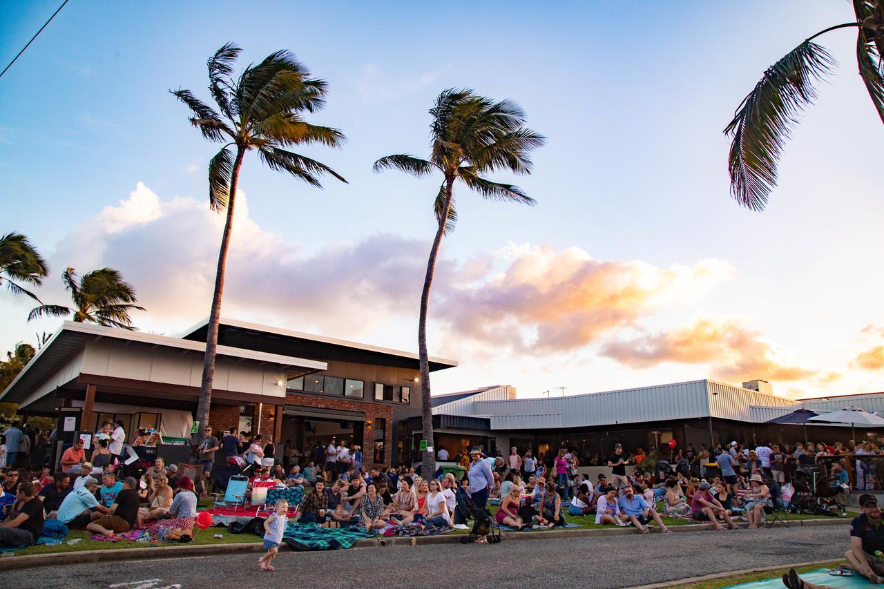 Seabreeze Hotel
