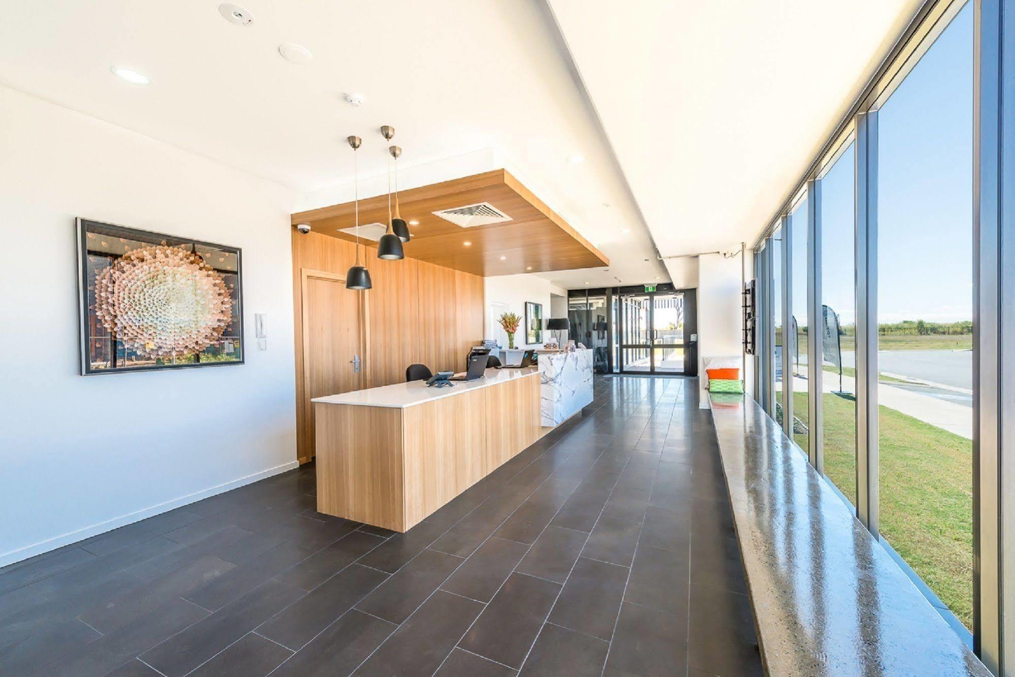 Pacific Sands 4*