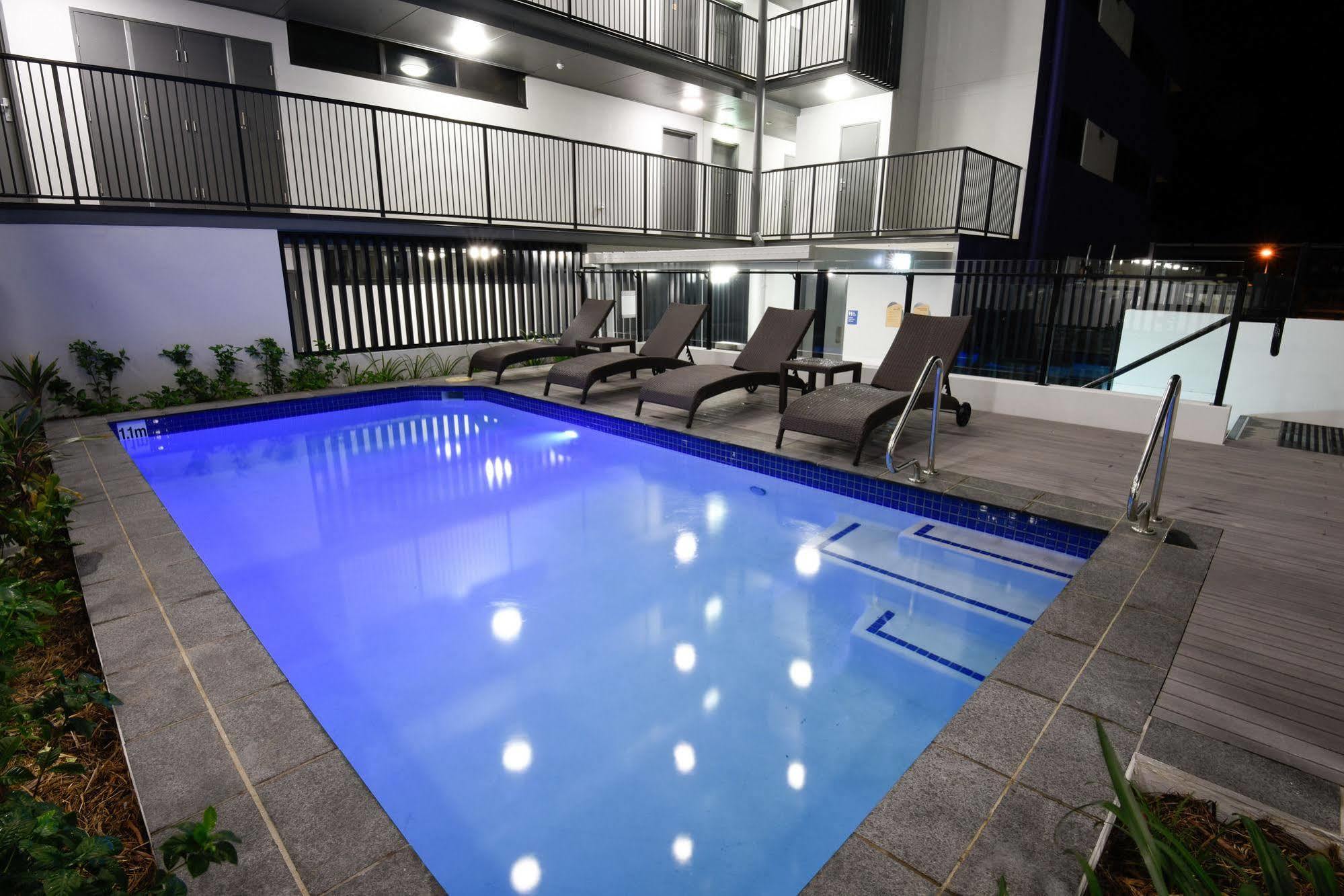Pacific Sands 4*