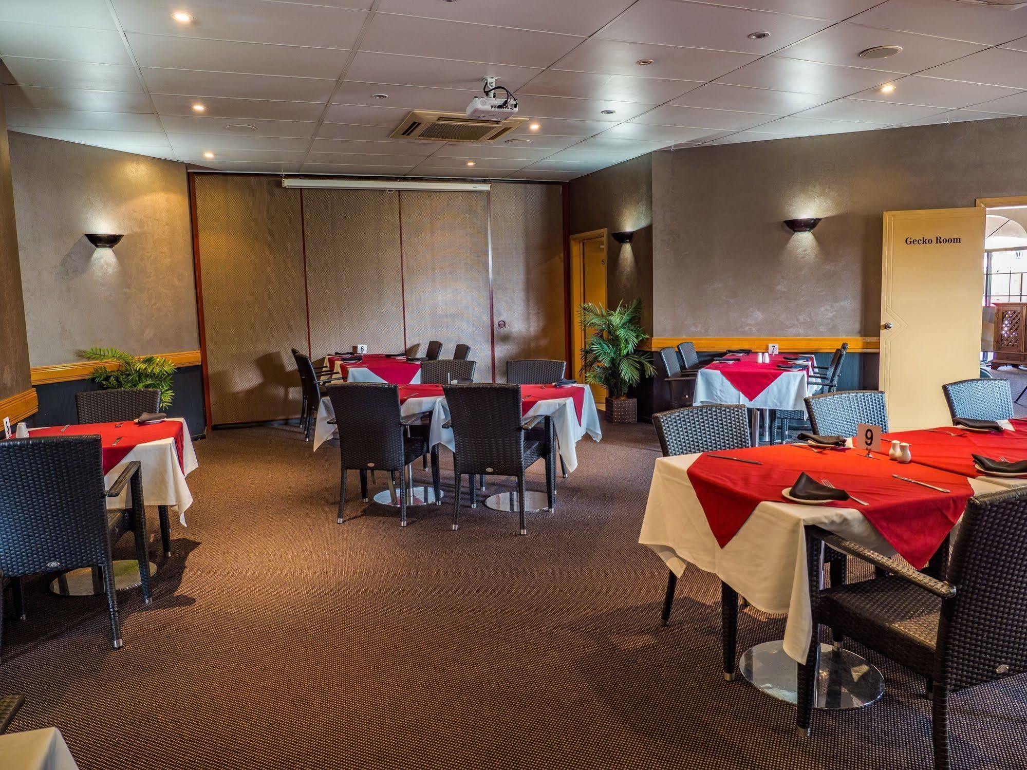 Country Comfort 4* Mackay