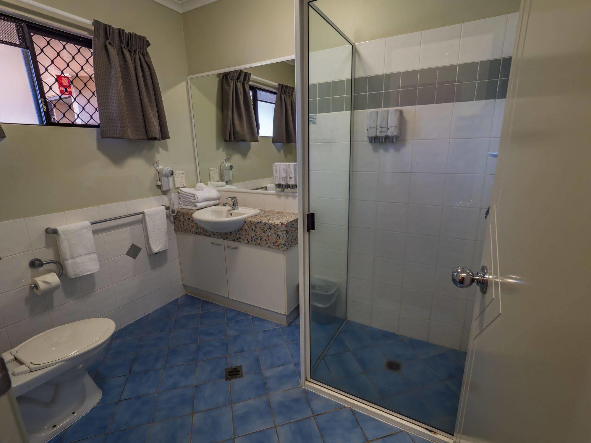 Country Comfort 4* Mackay