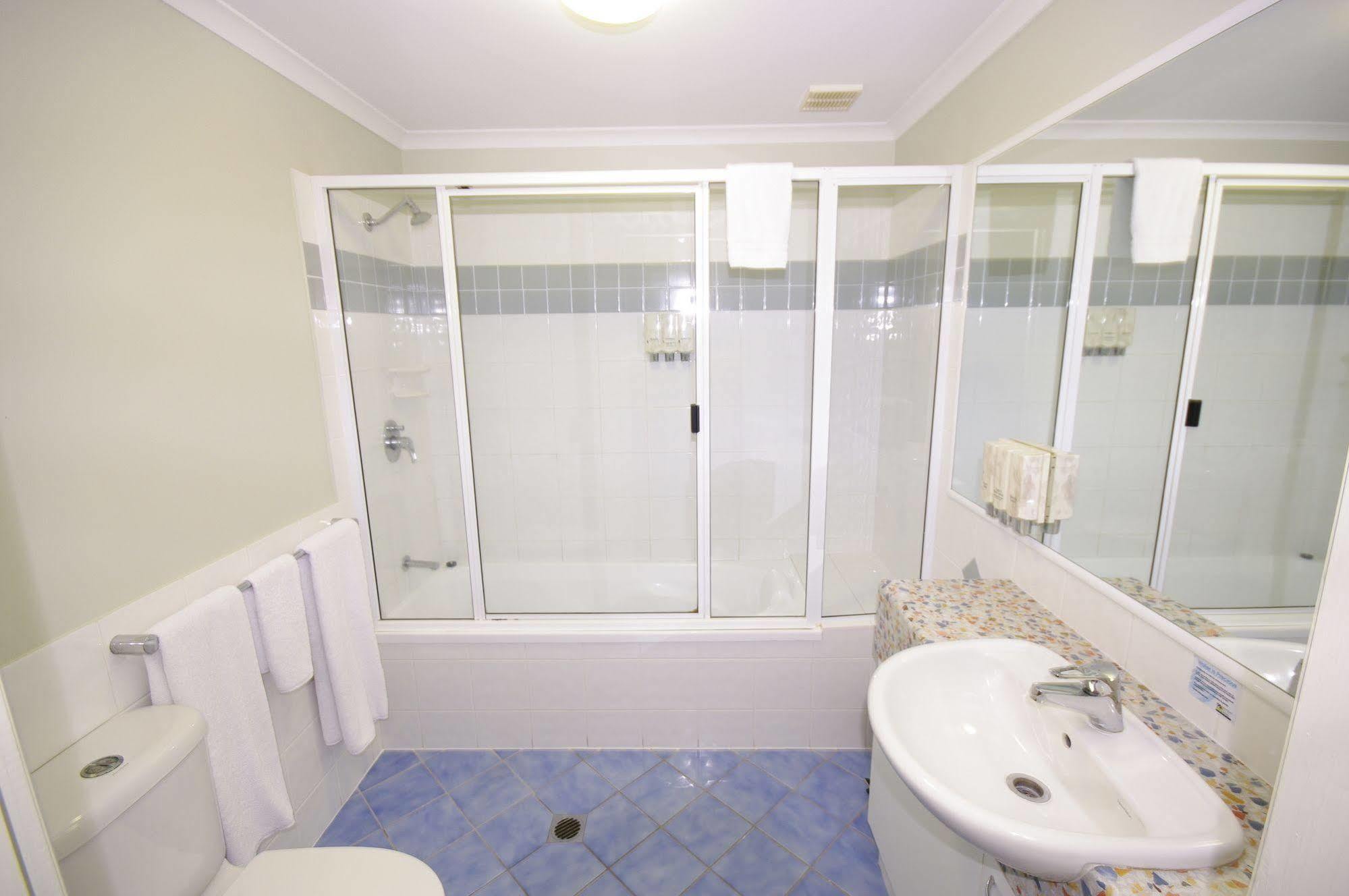 Country Comfort 4* Mackay