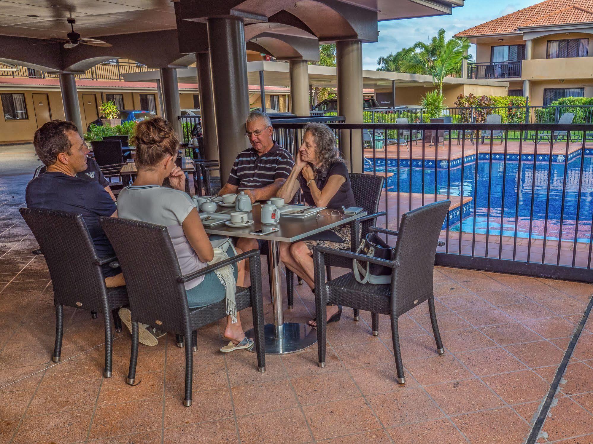 Country Comfort Hotel Mackay