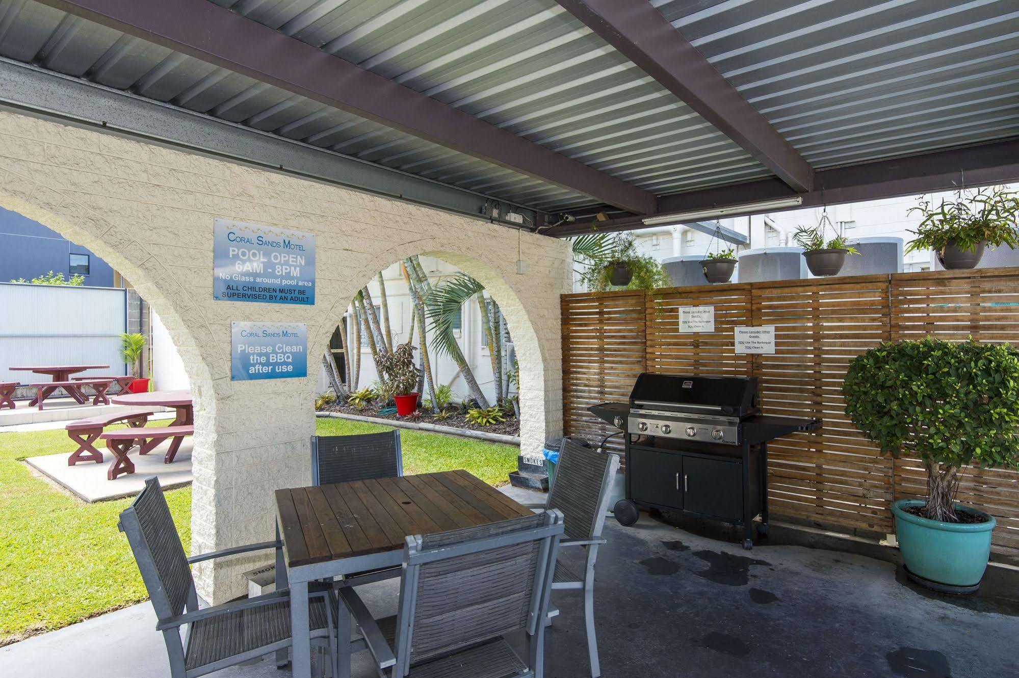 Motel Coral Sands 3*