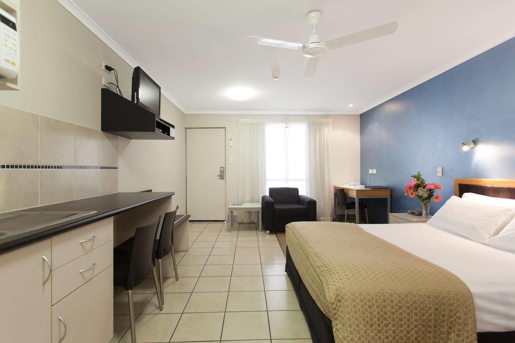 Windmill & Events Centre Motel 4*