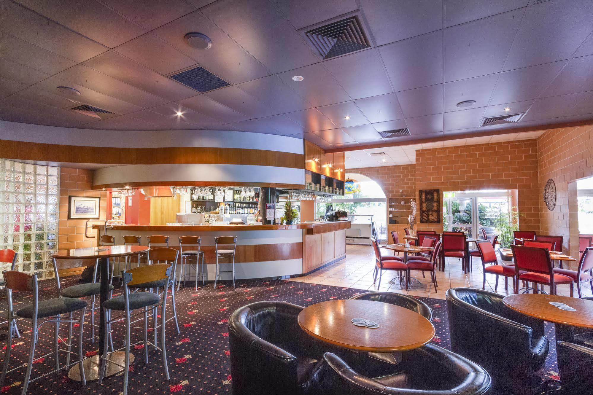 Windmill & Events Centre Motel 4*