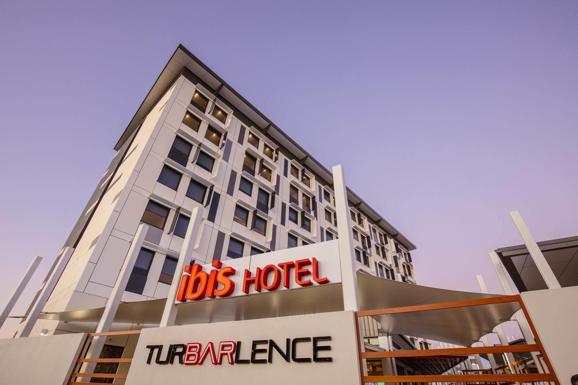 Ibis Mackay