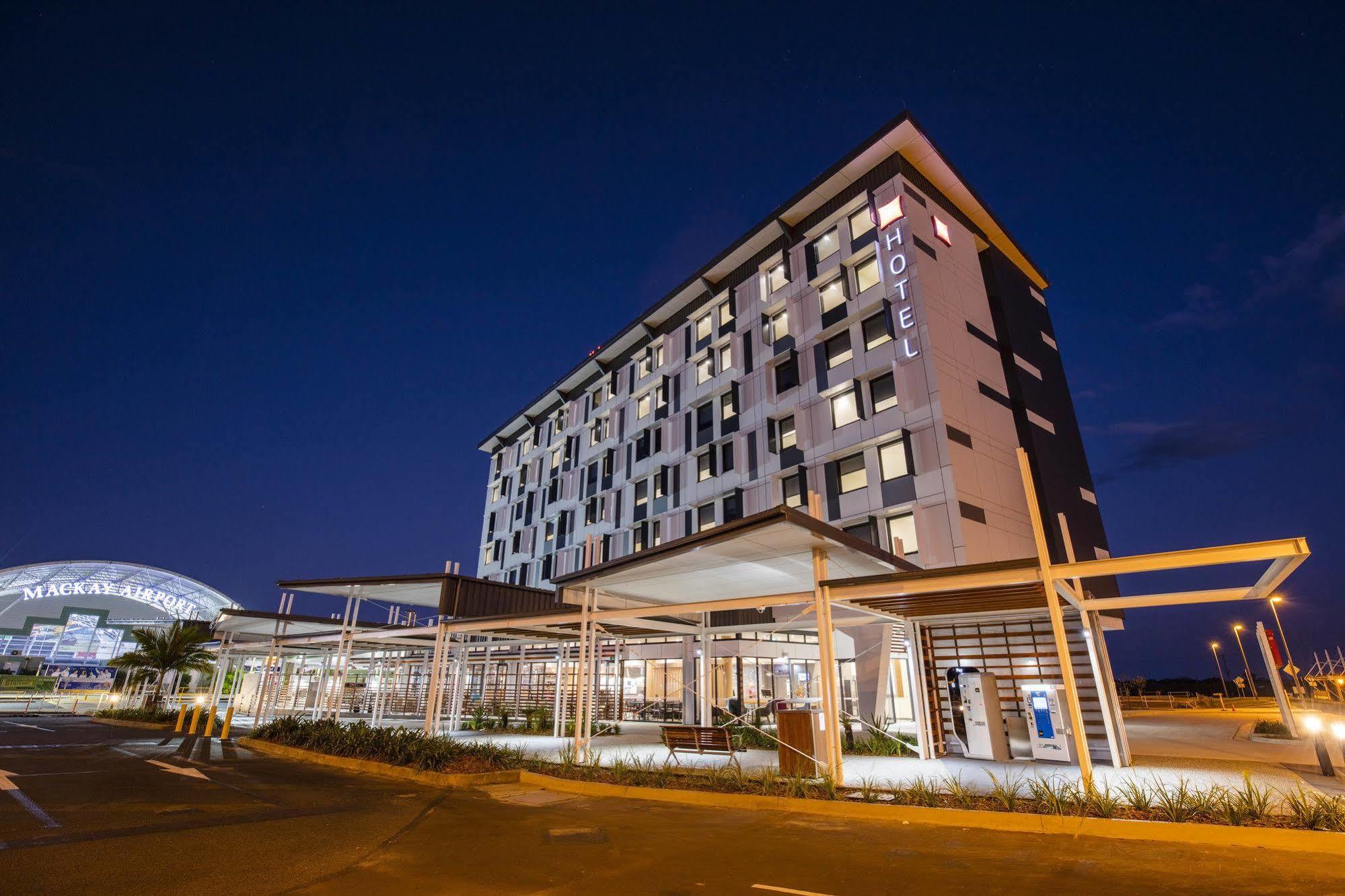 Ibis Mackay