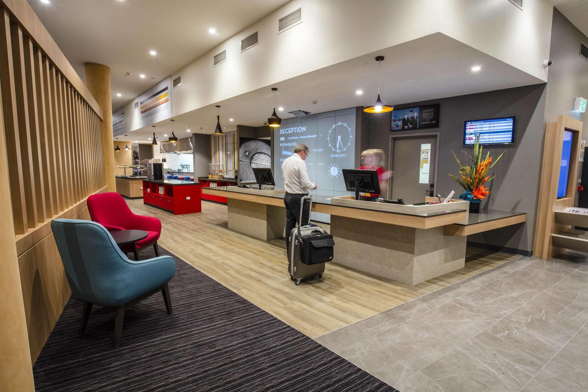 Hotel Ibis 4*