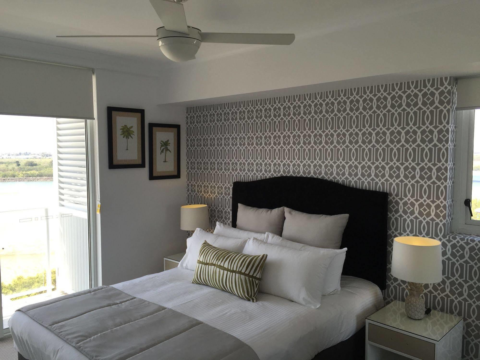 Riviera Aparthotel 4*