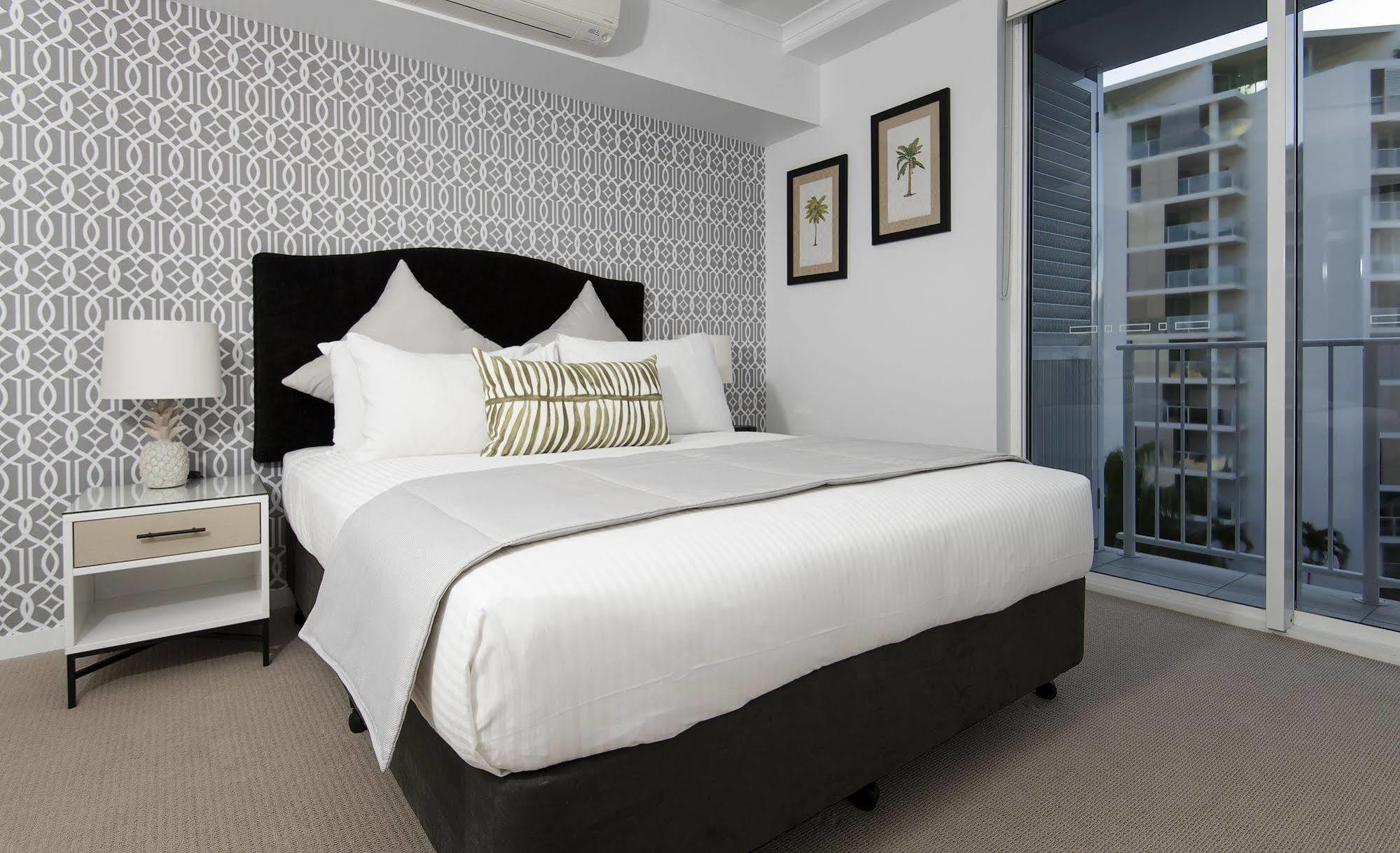 Riviera Aparthotel 4*
