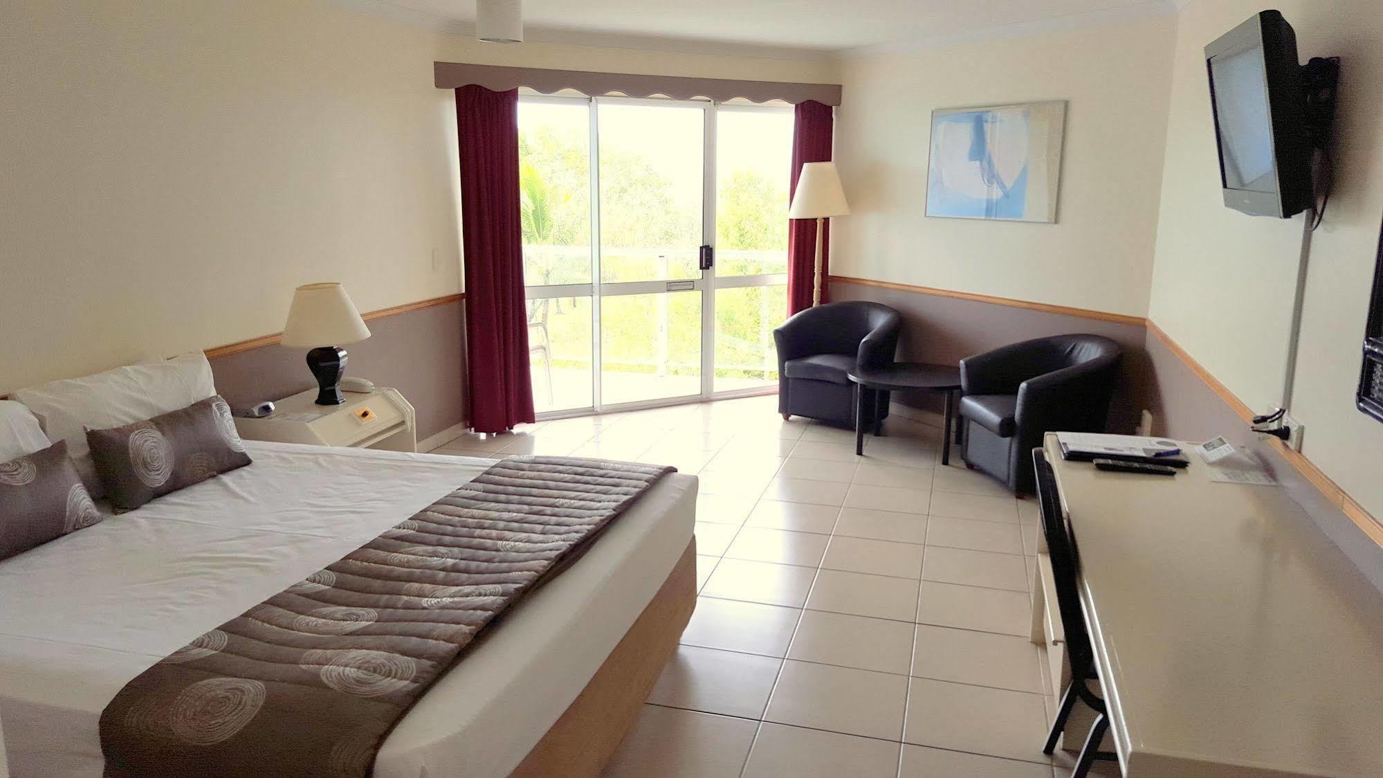 Ocean International 4*
