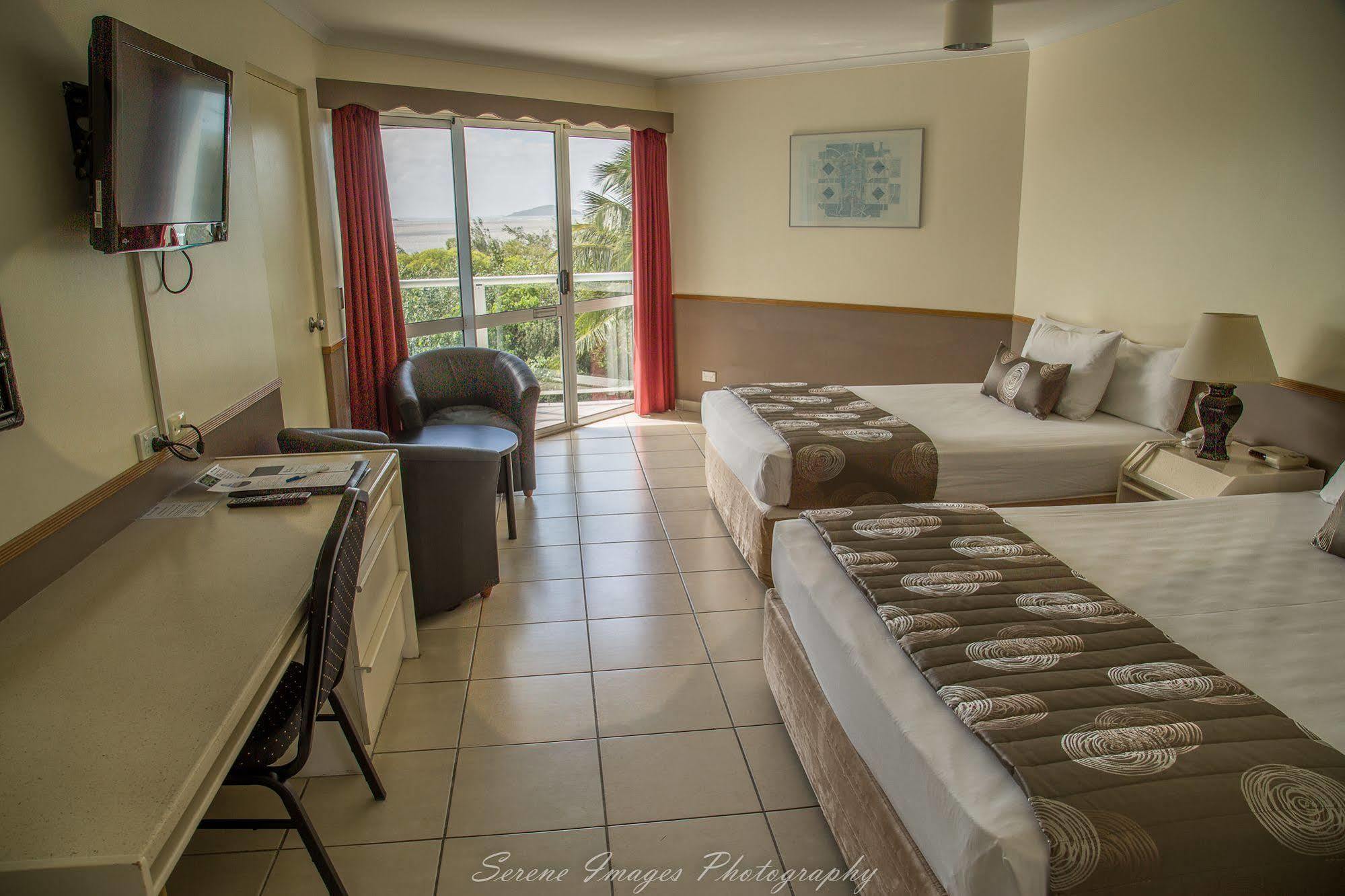 Ocean International 4* Mackay