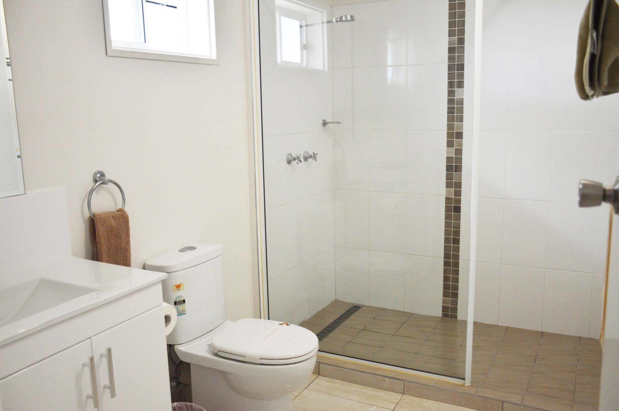 Rover Units Apartment Mackay