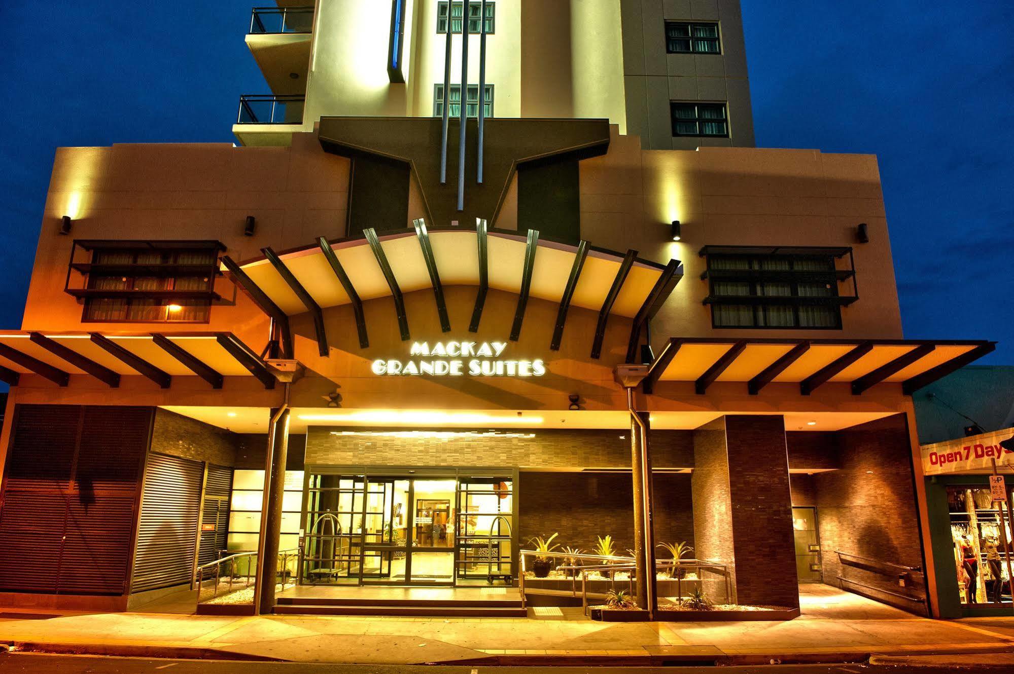 Hotel Rydges 4*