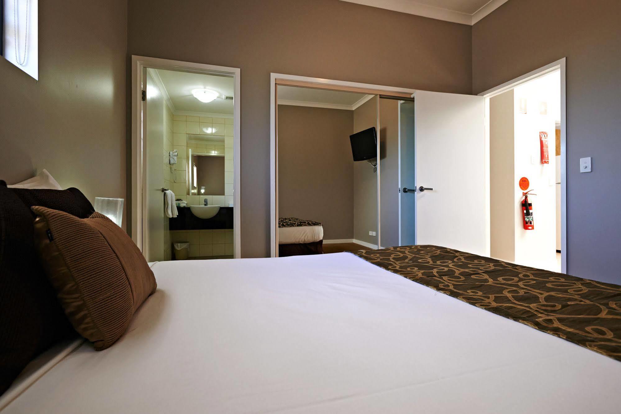 Rydges Hotel