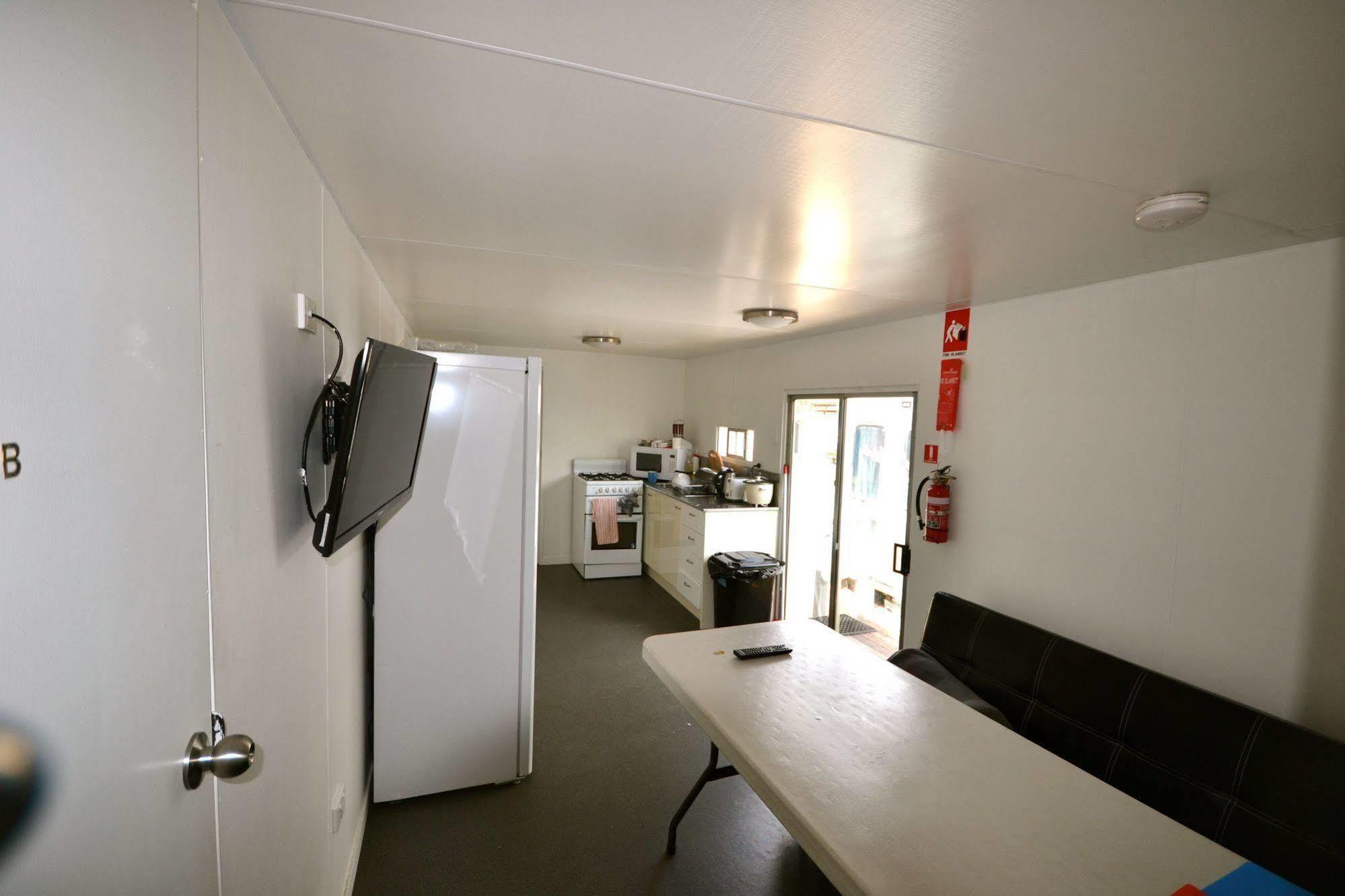 Mycow Motel Mackay