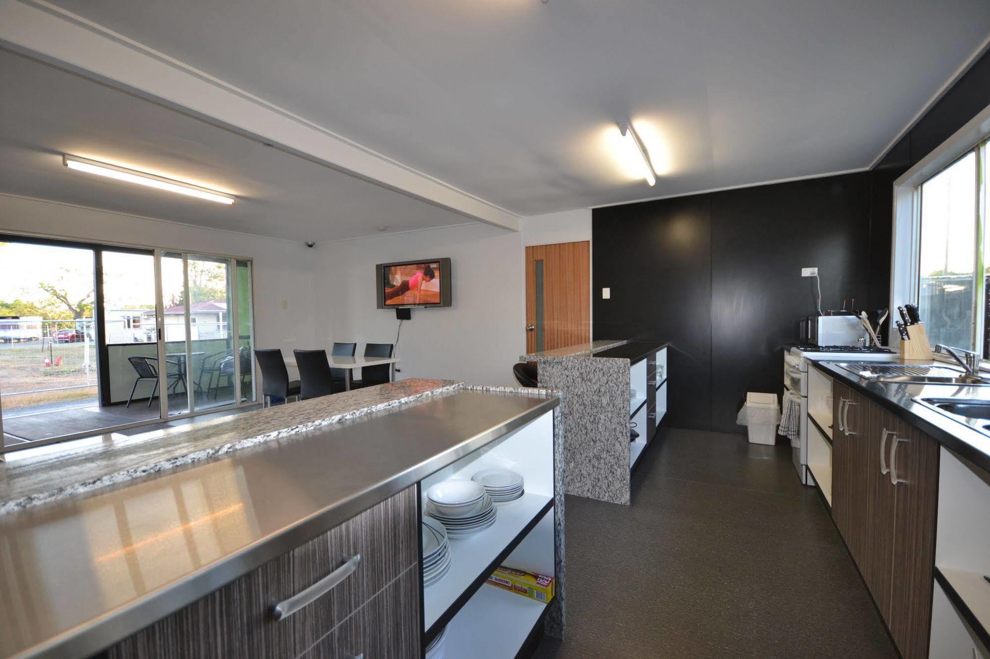 Mycow Motel Mackay