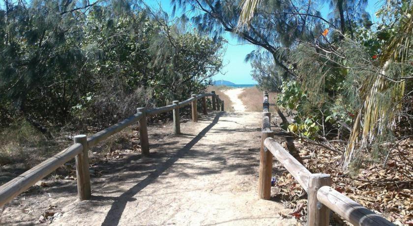Quirky Queenslander 6 Bedroom Holiday home Mackay