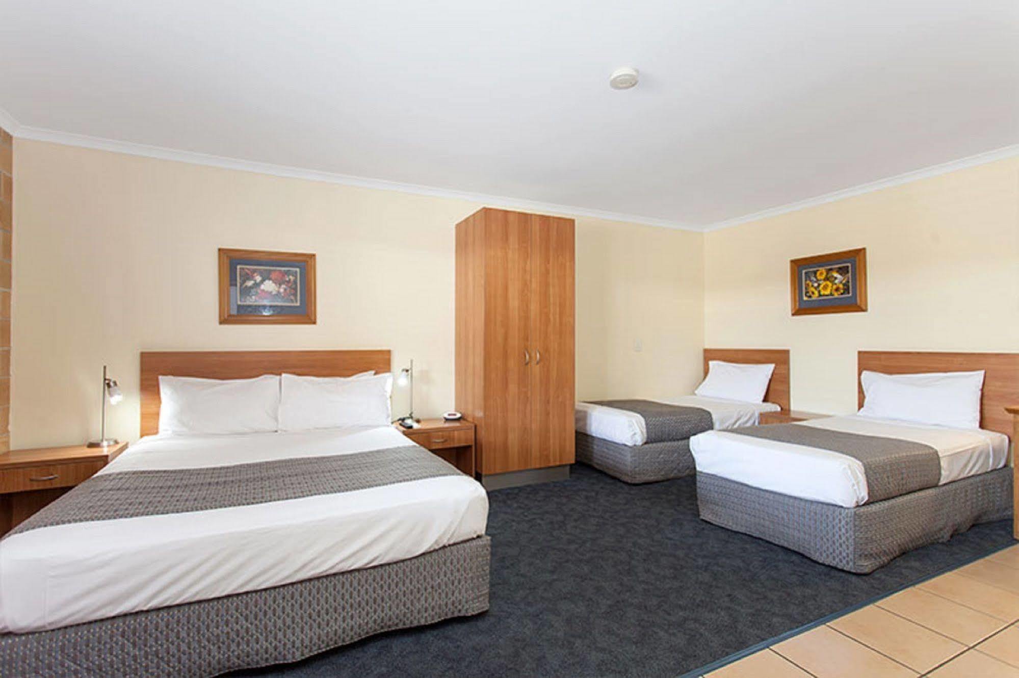 Windmill & Events Centre 4*