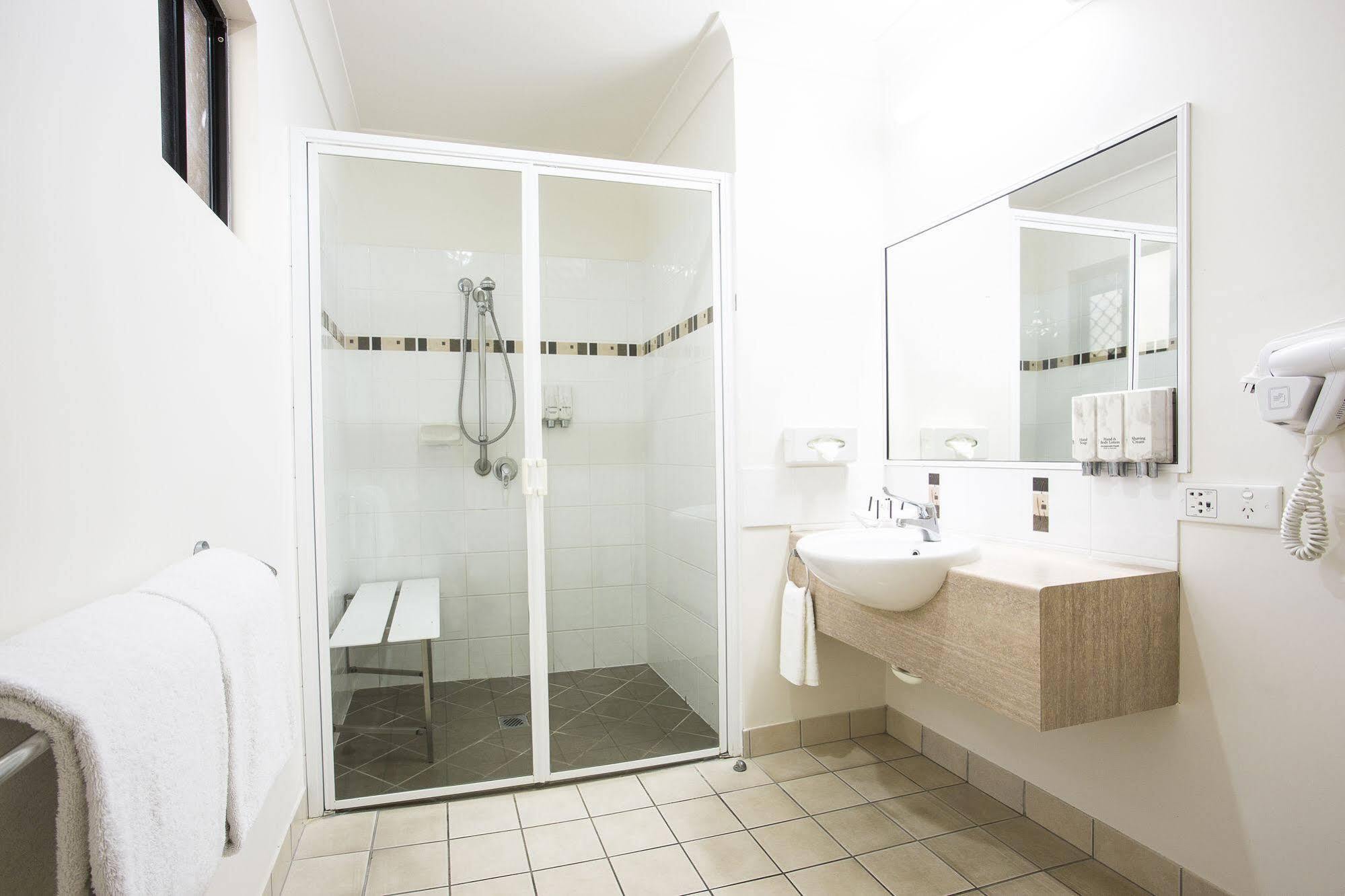 Motel Coral Cay 4*