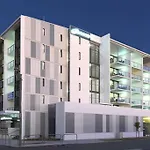 Stunning 2 Bedroom Self Contained City Apartment