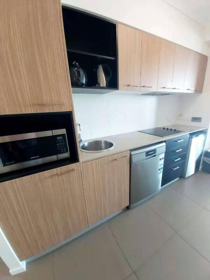 Airtrip On River Street, Apartment *