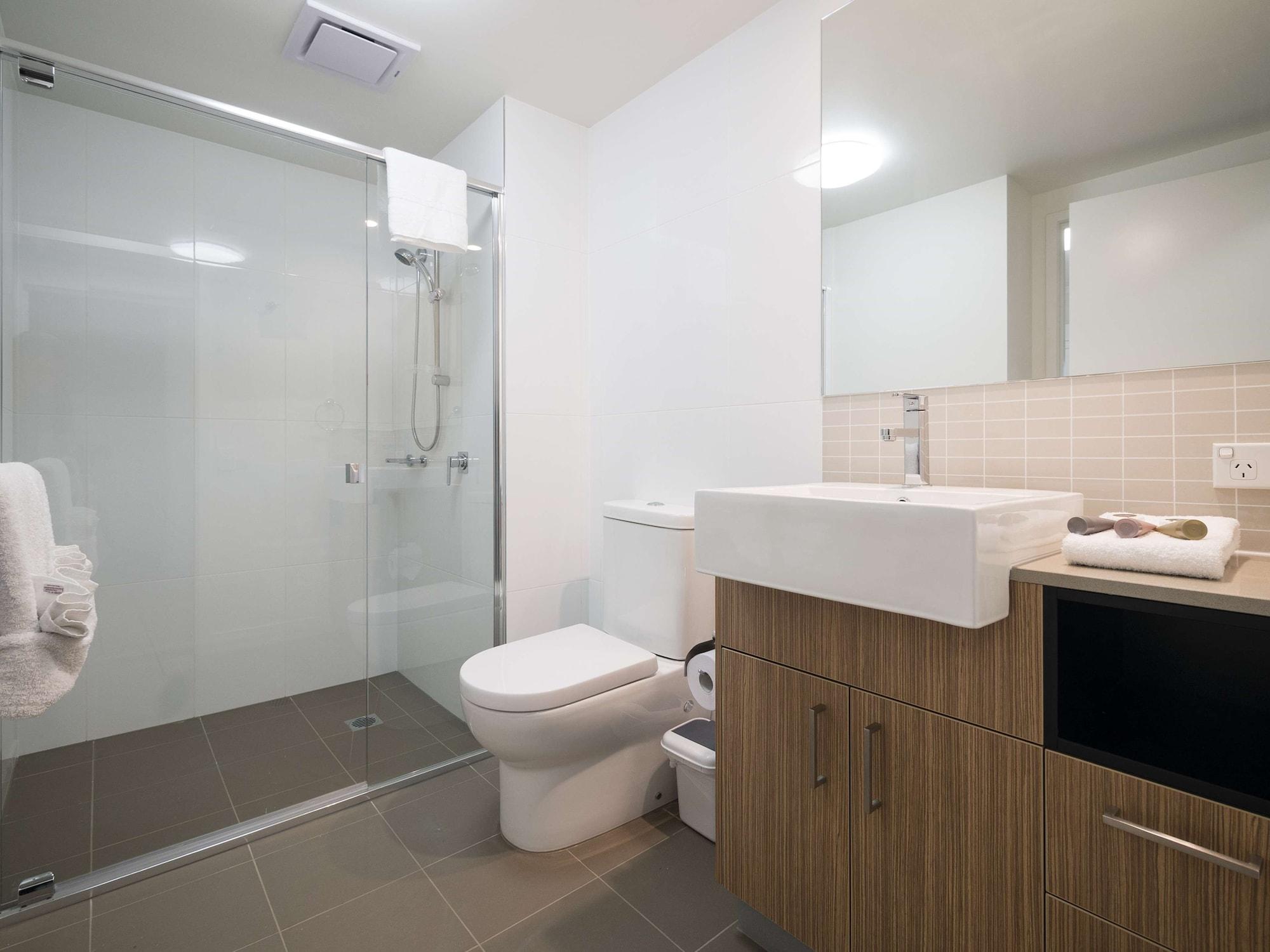 Oaks Rivermarque 4*