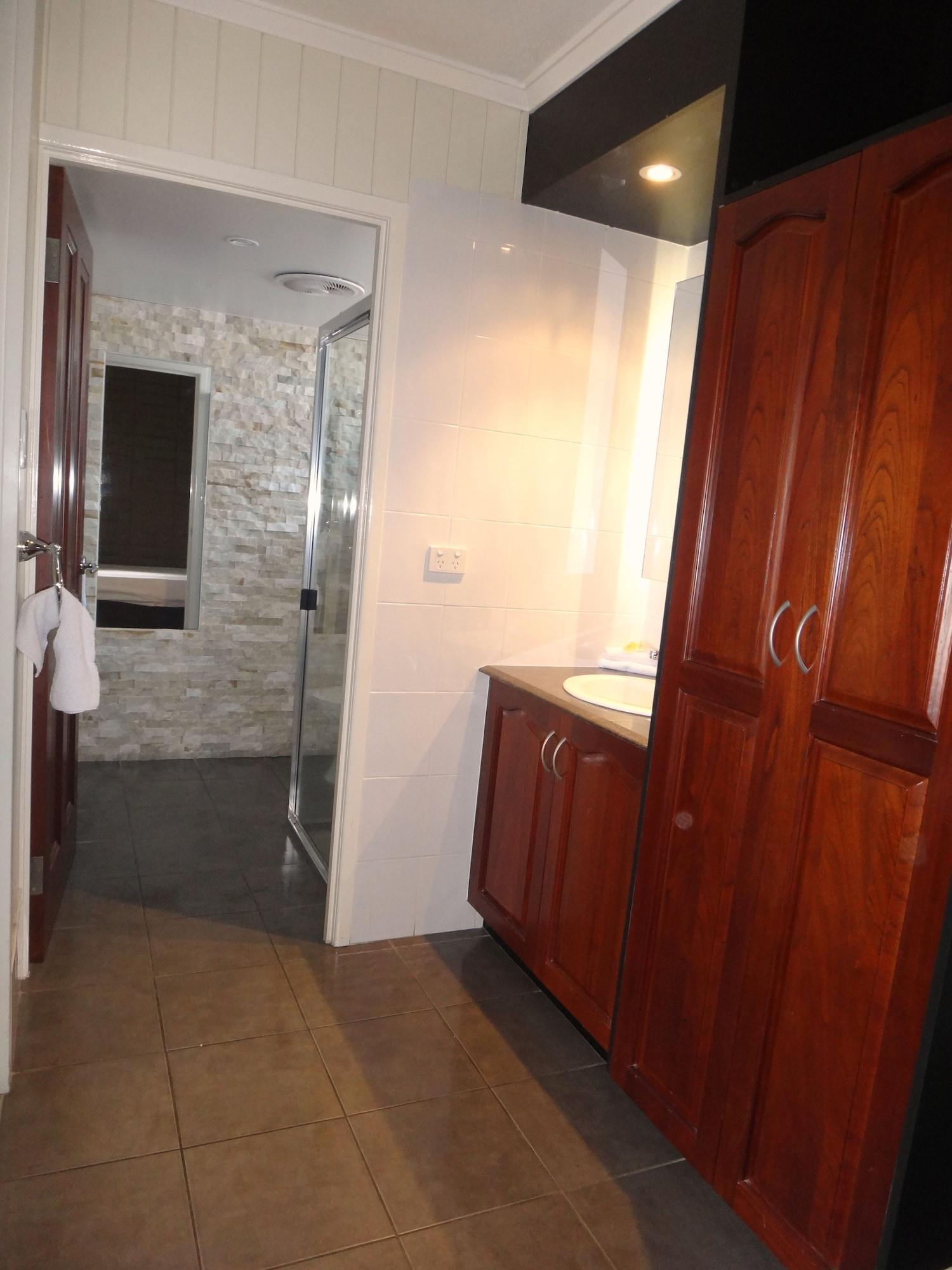 Motel Country Plaza Motor 4*