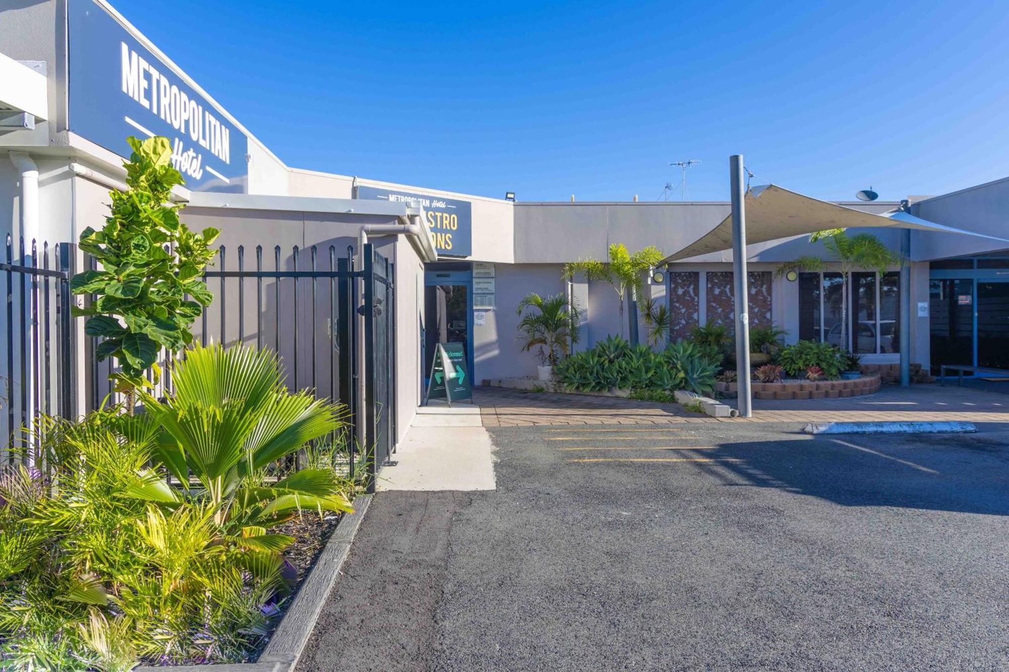 The Metropolitan Hotel 3*