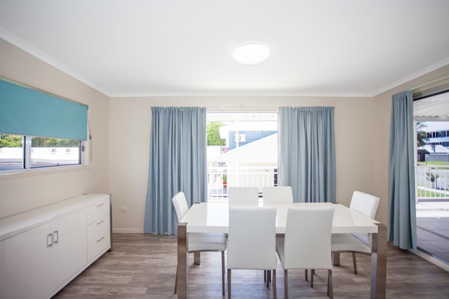 Holiday home City Beach Holiday House