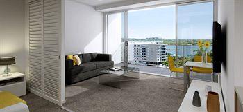 Aparthotel Oaks Rivermarque 4*