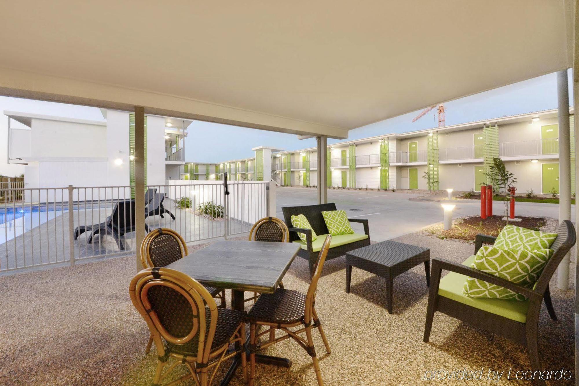 Oceanside Official 4* Mackay