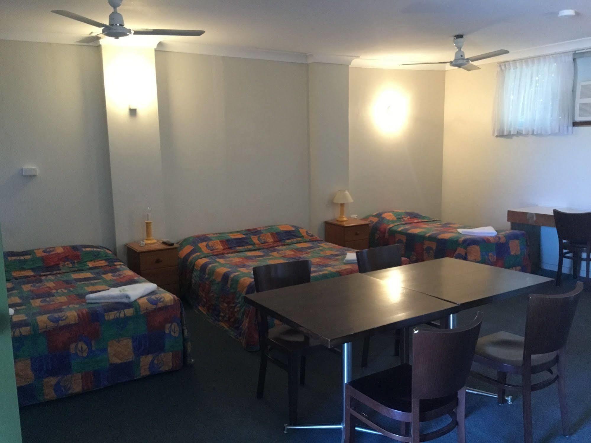 Hotel Kooyong Mackay